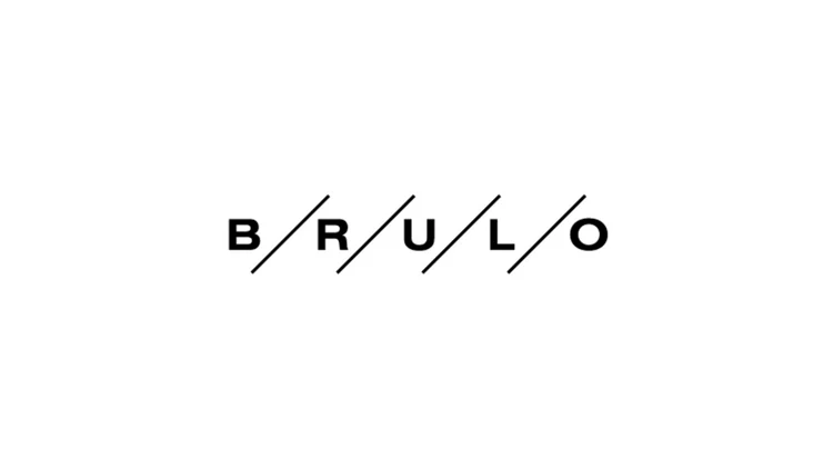 Brulo logo representing a London-based independent alcohol-free brewery founded in 2019, specializing in hop-forward and vegan non-alcoholic beers.