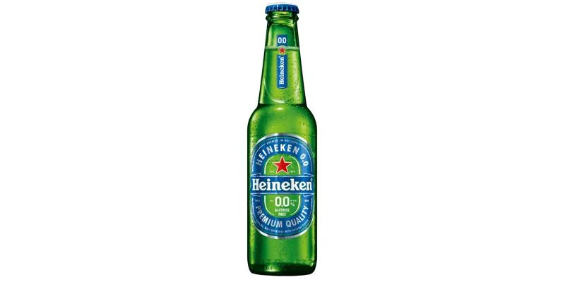 Refreshing Heineken 0.0 non-alcoholic beer with balanced malt and fruity notes, perfect for enjoying zero-alcohol beer moments
